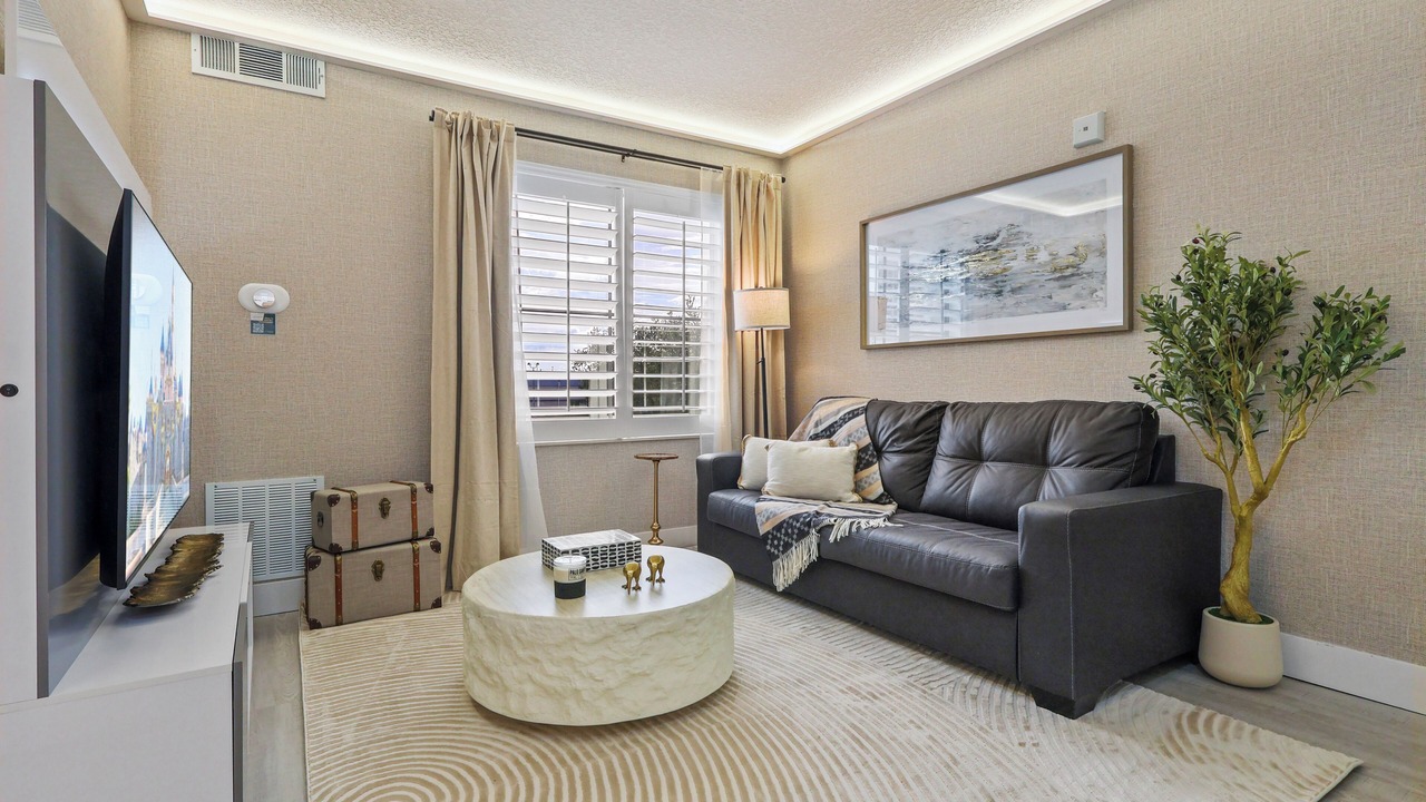 Photo of Livingroom in Florida Central Atlantic Coast