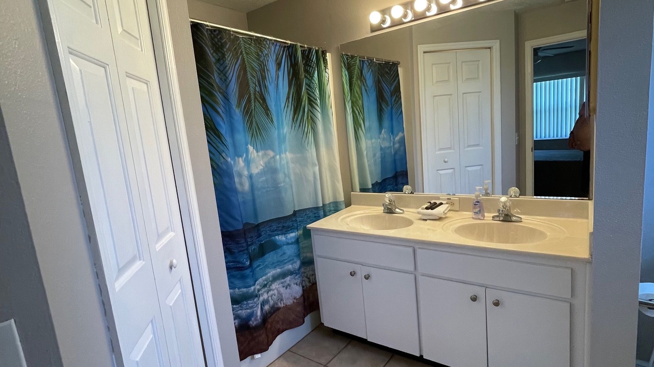 Photo of Bathroom in Haines City