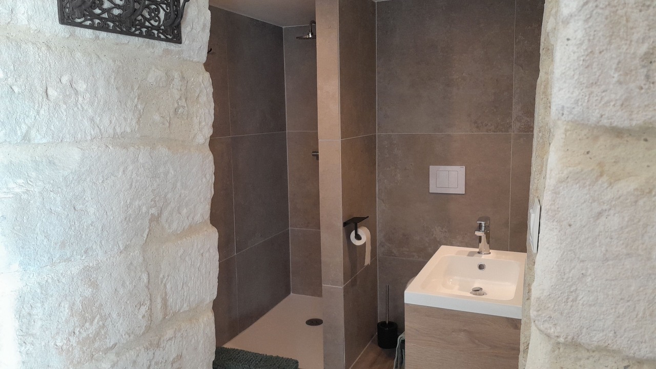 Photo of Bathroom in Montsegur-sur-Lauzon
