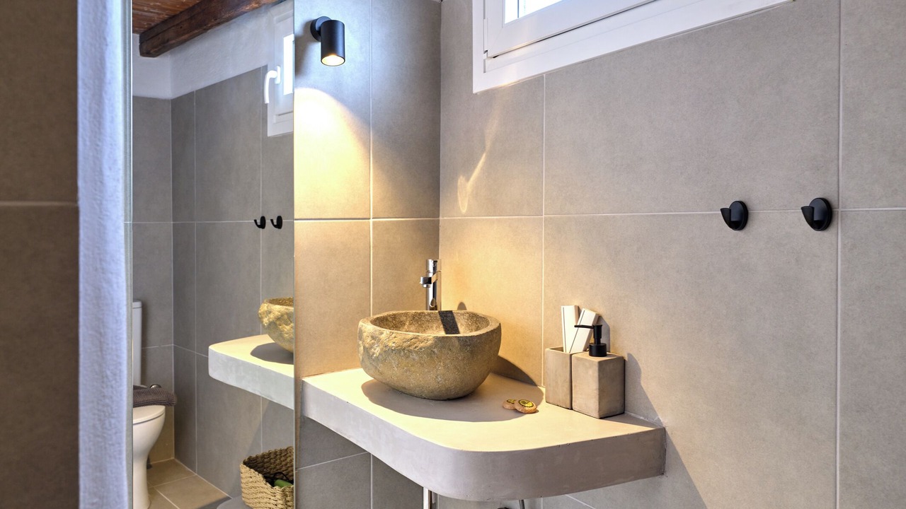 Photo of Bathroom in Lefkes