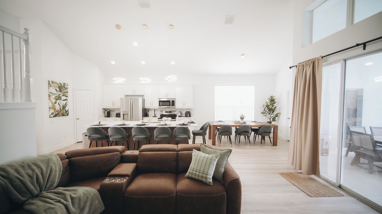 Photo of Livingroom in Windsor Palms