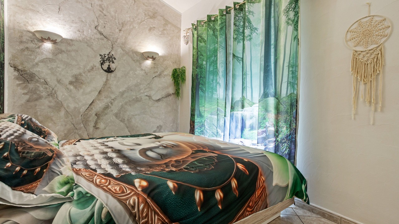 Photo of Bedroom in Cuers