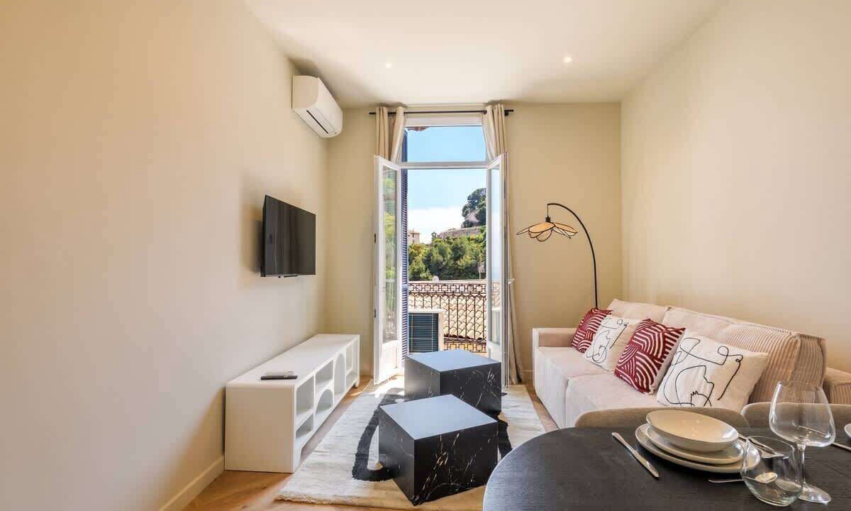 Photo of Livingroom in Beausoleil