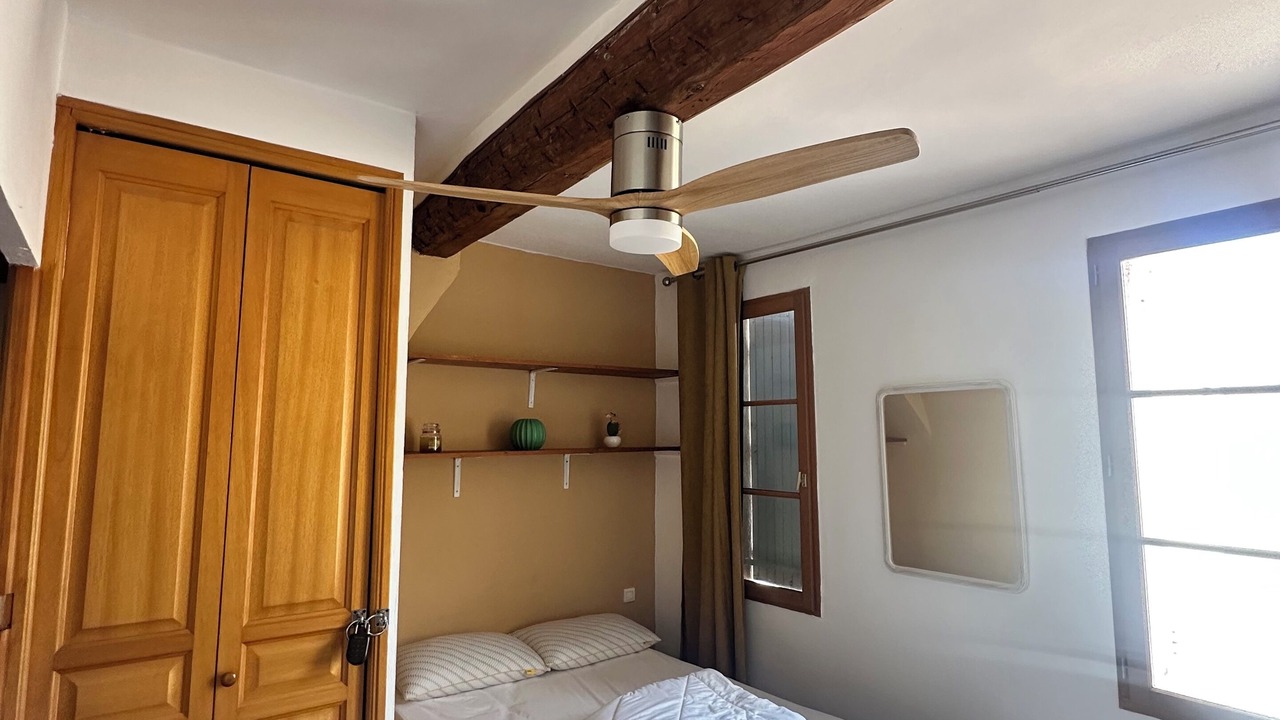 Photo of Bedroom in Aix-en-Provence Historic Centre