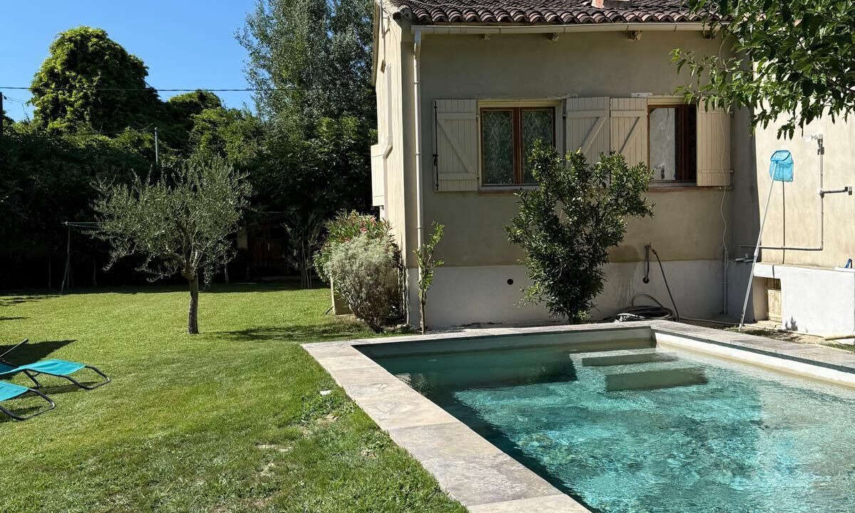 Photo of Outdoor in Caumont-sur-Durance