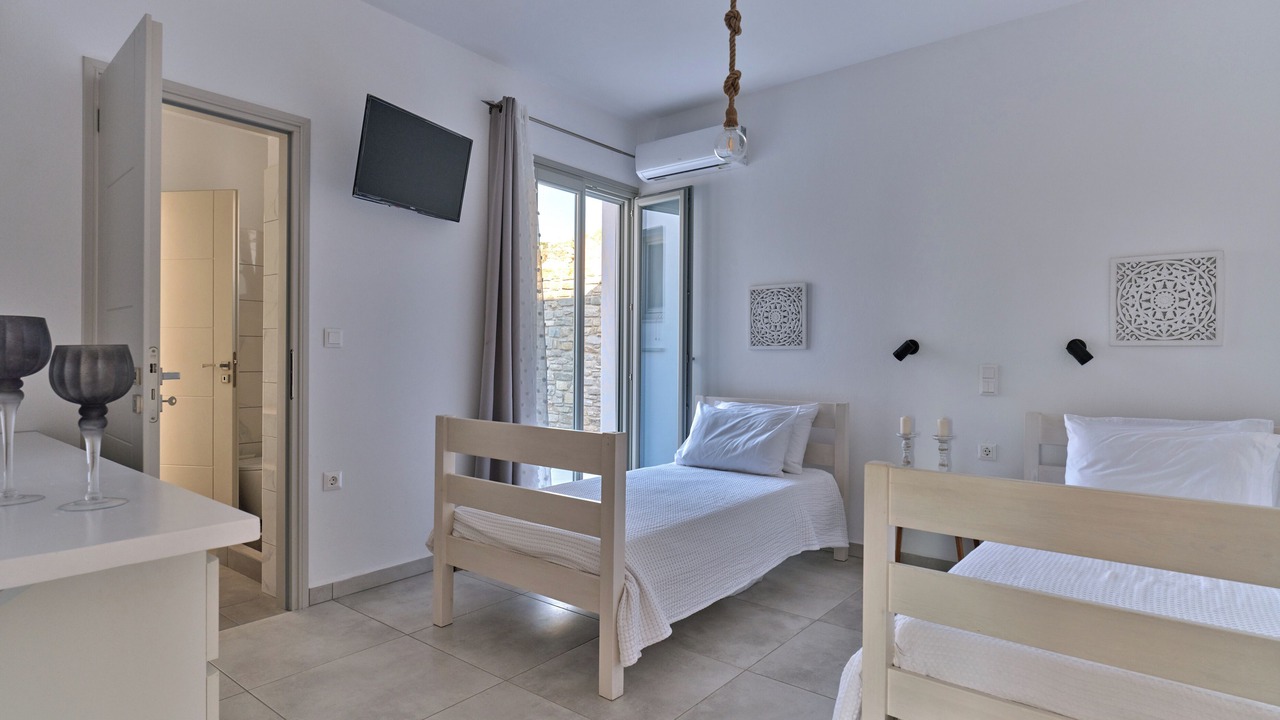 Photo of Bedroom in Lefkes