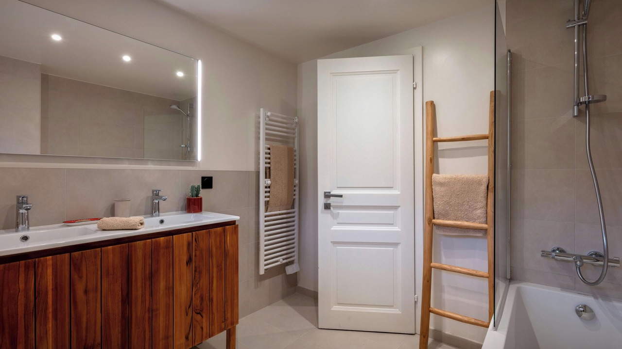 Photo of Bathroom in Samoens