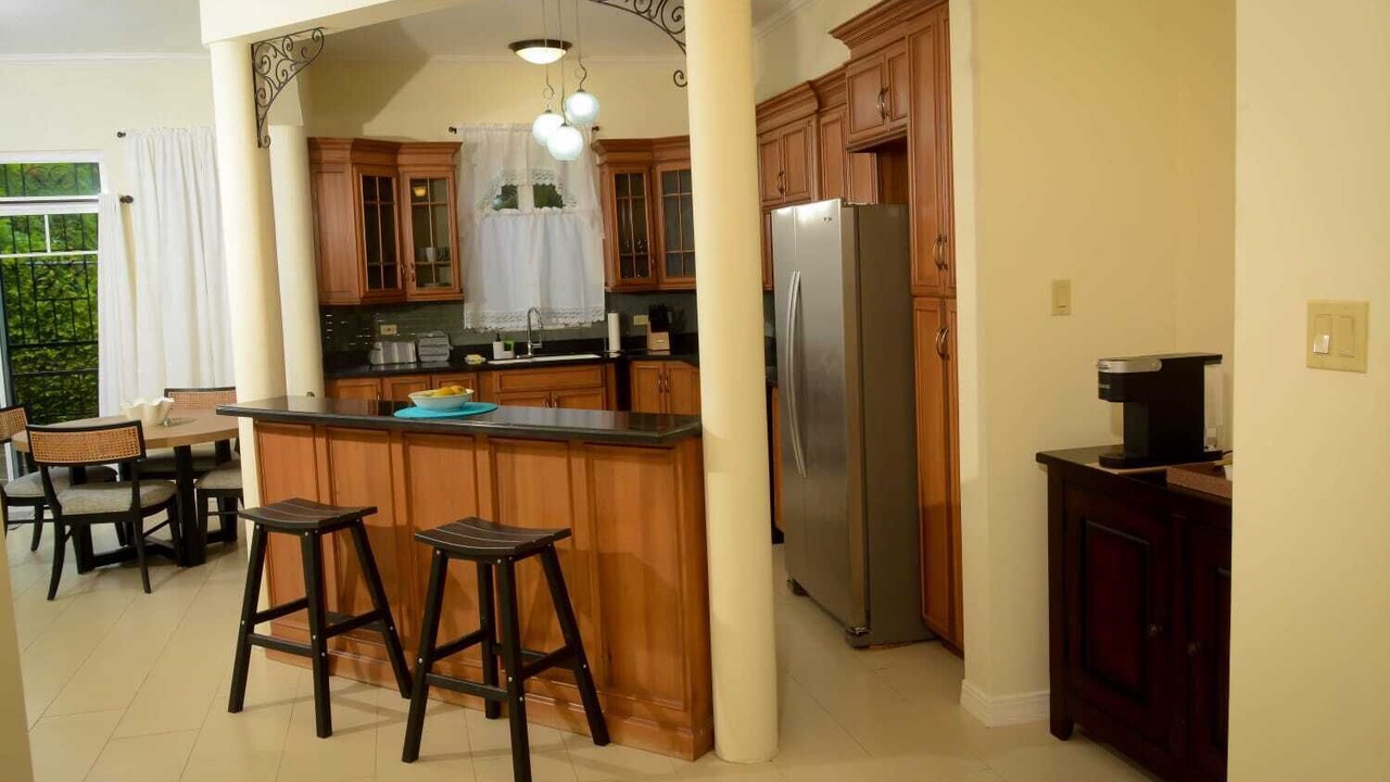 Photo of Kitchen in Runaway Bay