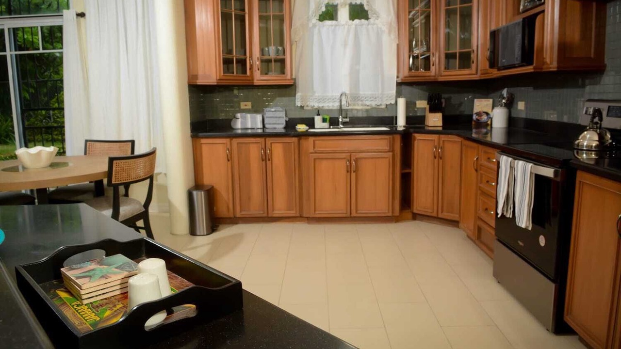 Photo of Kitchen in Runaway Bay