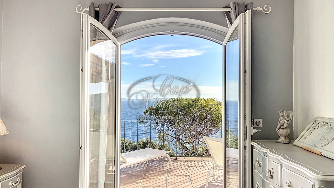 Photo of Bedroom in Rayol-Canadel-sur-Mer