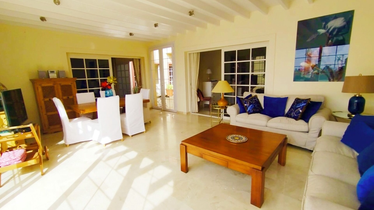 Photo of Livingroom in El Duque