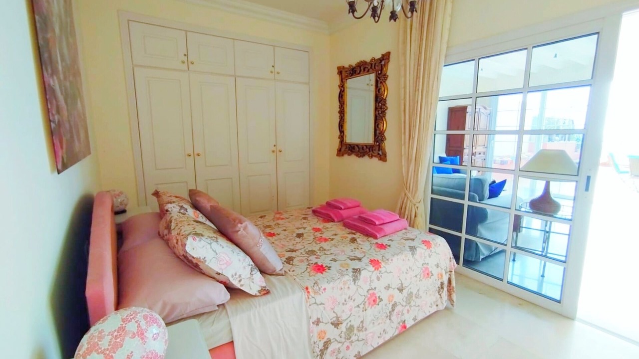 Photo of Bedroom in El Duque