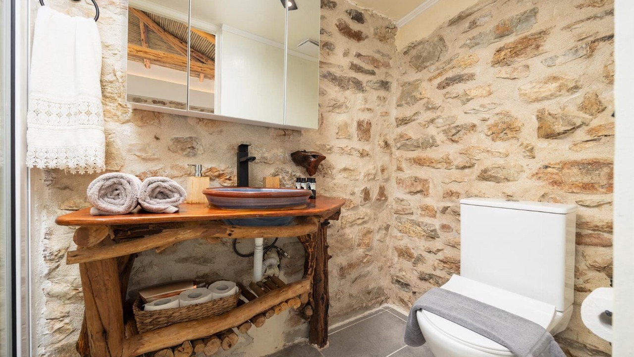 Photo of Bathroom in Petalidi