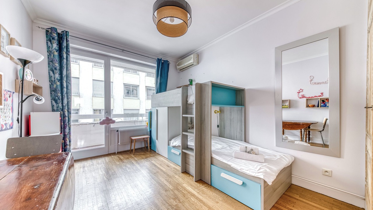 Photo of Bedroom in 2nd Arrondissement
