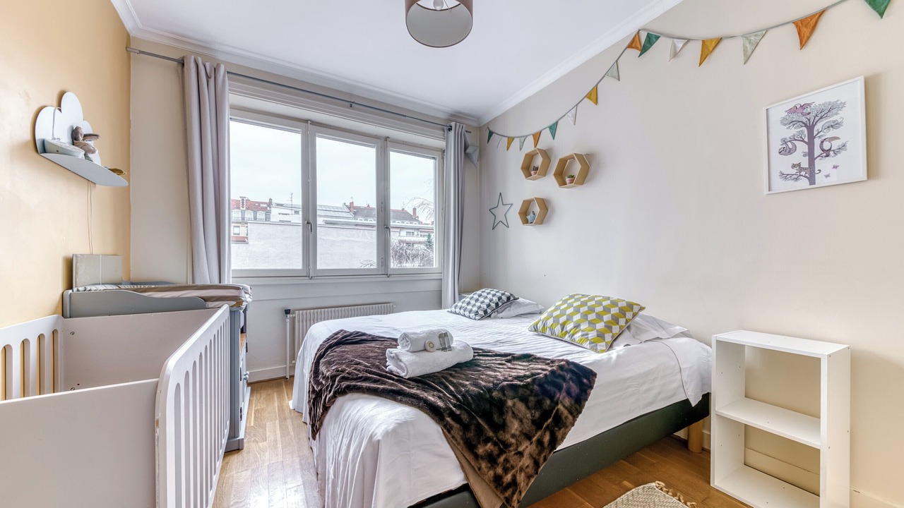 Photo of Bedroom in 2nd Arrondissement