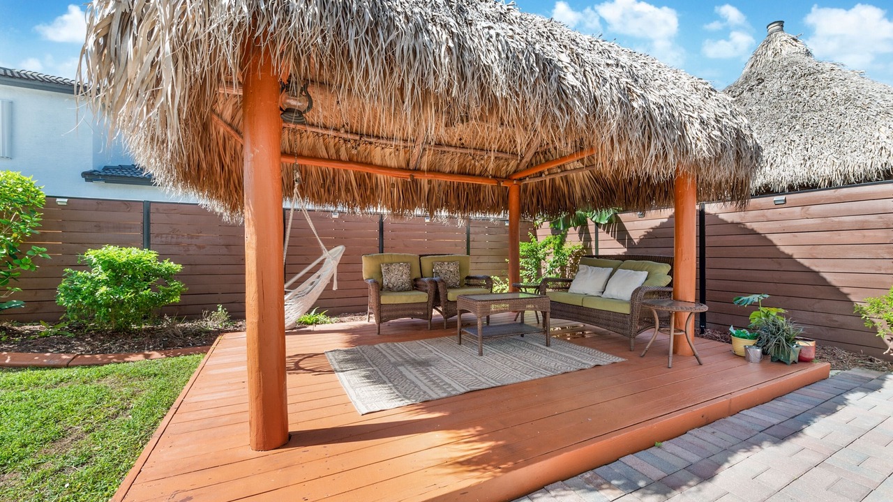 Photo of Patio Balcony in Country Walk
