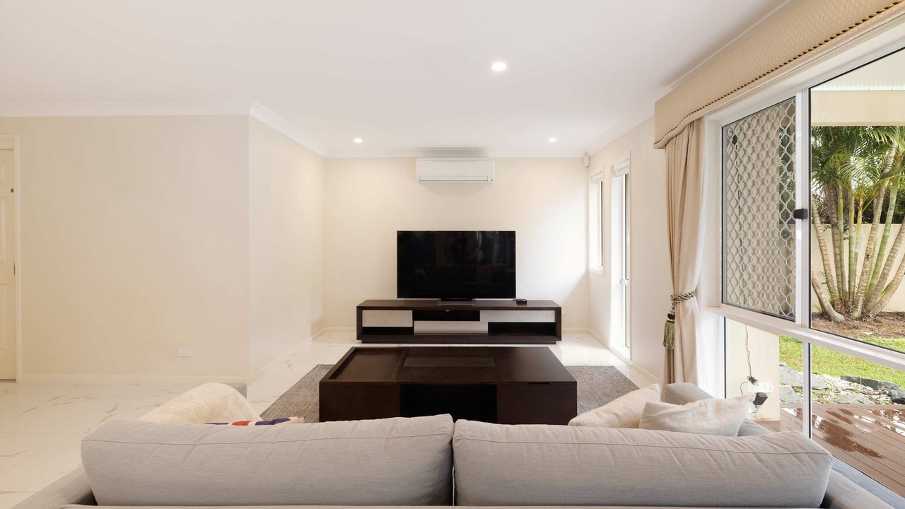 Photo of Livingroom in Helensvale
