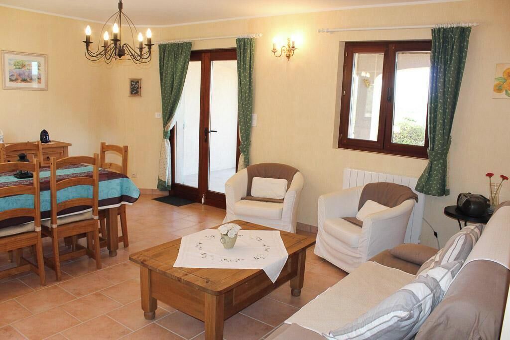 Photo of Livingroom in Montagnac-Montpezat