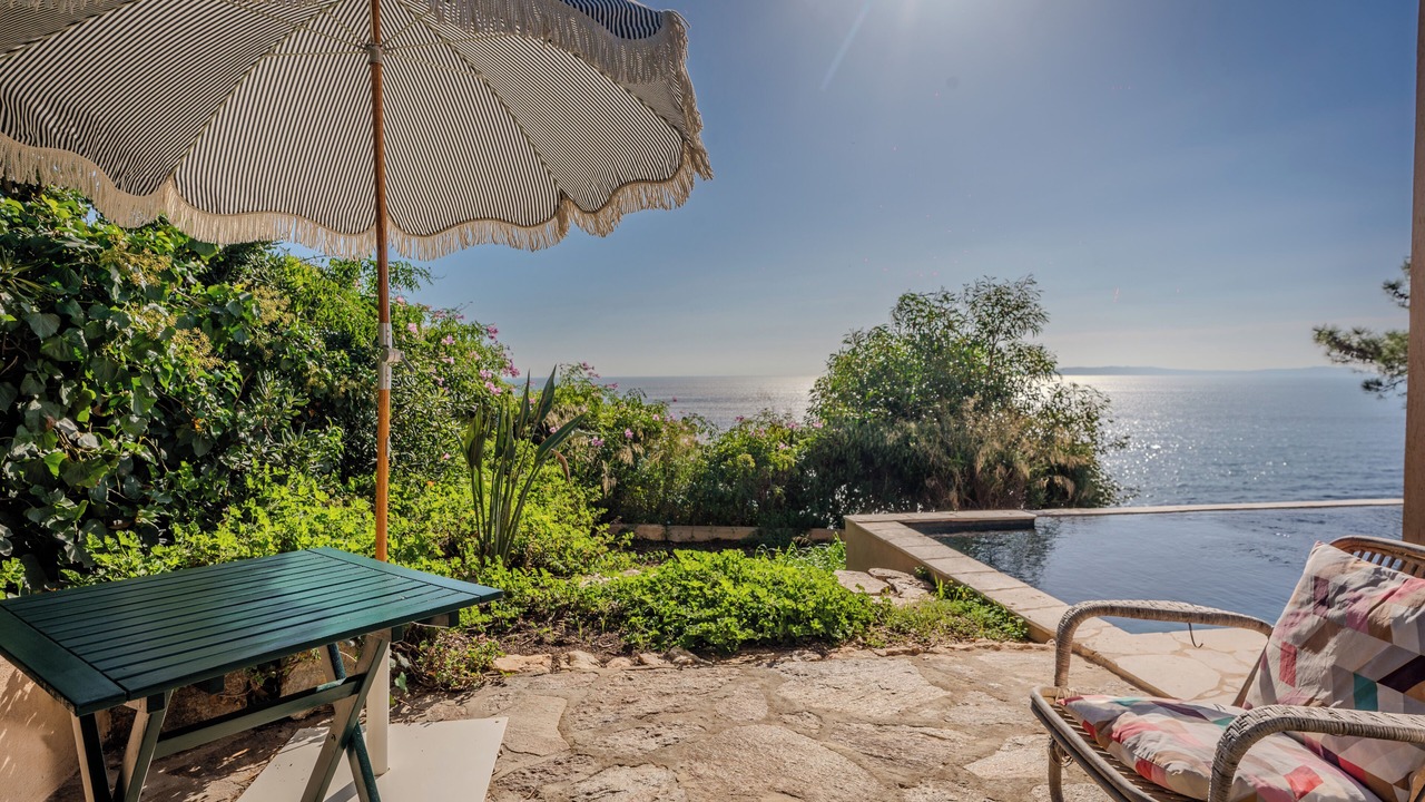 Photo of Patio Balcony in Rayol-Canadel-sur-Mer