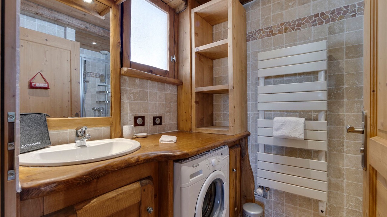 Photo of Bathroom in La Rosiere