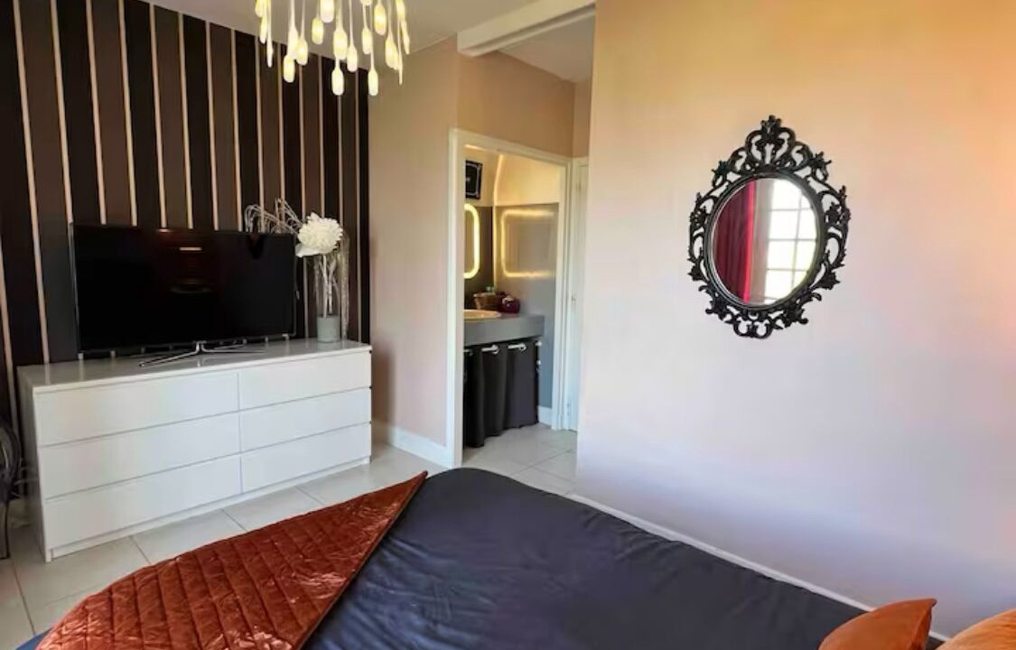 Photo of Bedroom in Agonges