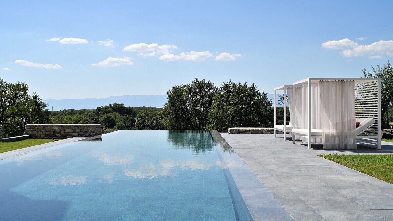 Photo of Outdoor in Saint-Cergues