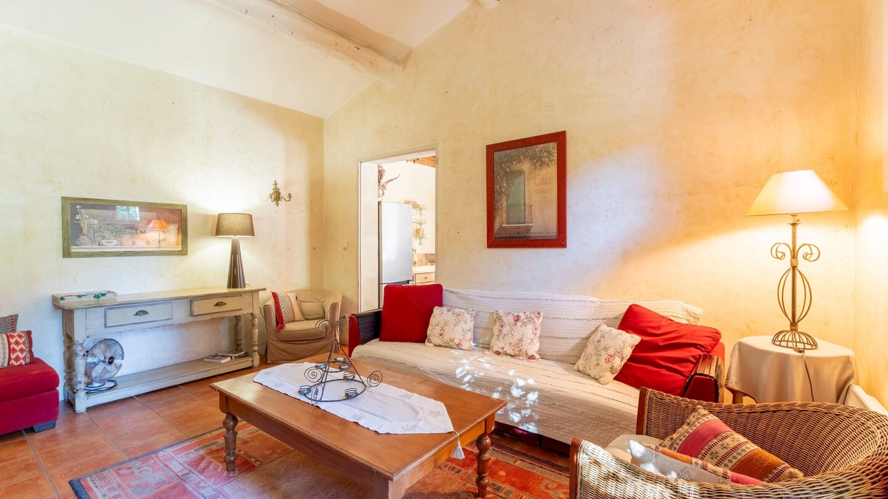 Photo of Livingroom in Velleron