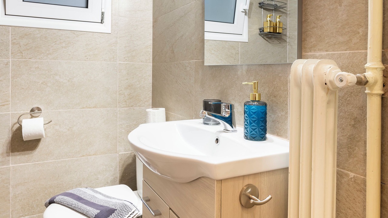 Photo of Bathroom in Pangrati