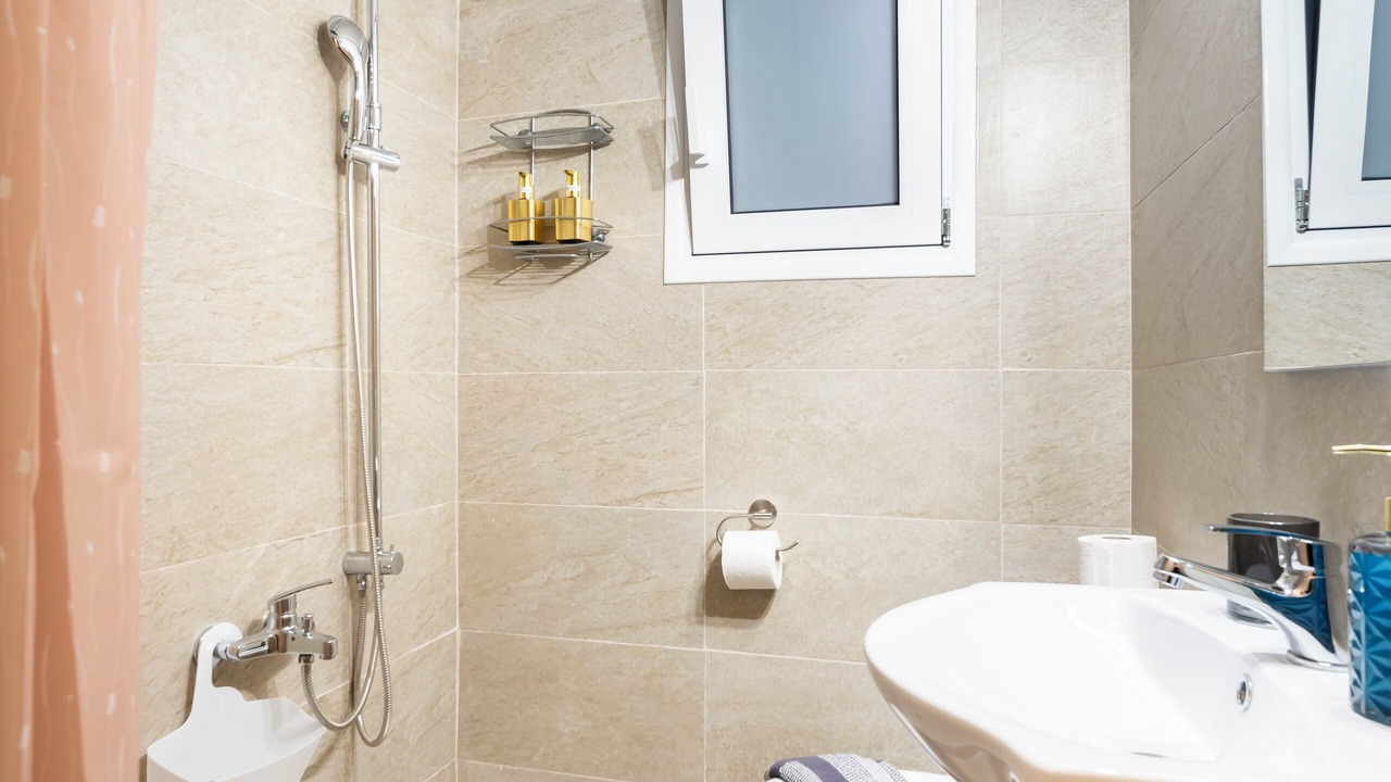 Photo of Bathroom in Pangrati