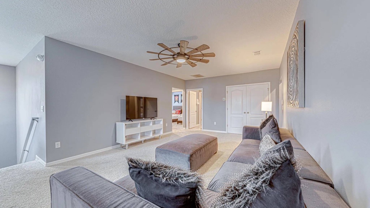 Photo of Livingroom in Loughman