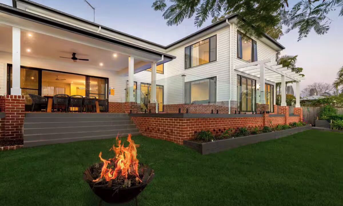 Photo of Outdoor in Broadbeach Waters