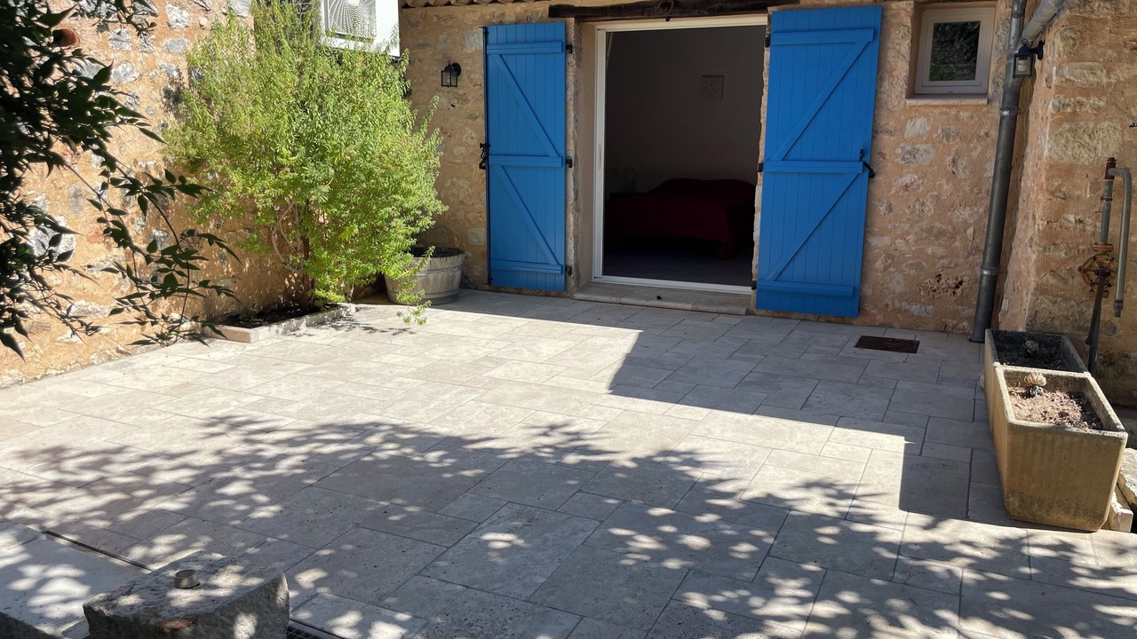 Photo of Outdoor in Regusse