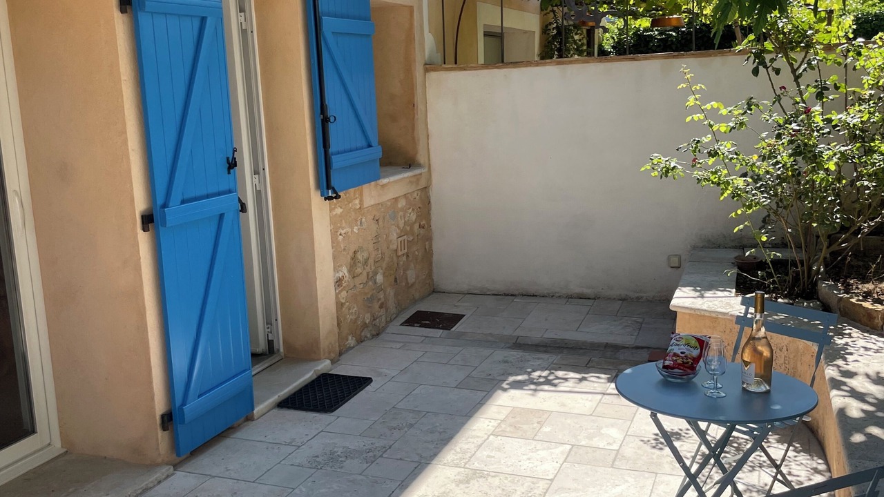 Photo of Outdoor in Regusse