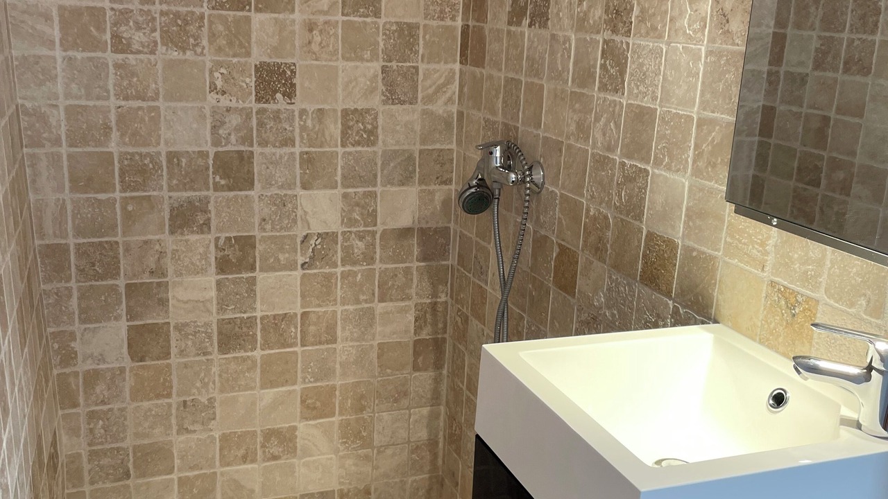 Photo of Bathroom in Regusse
