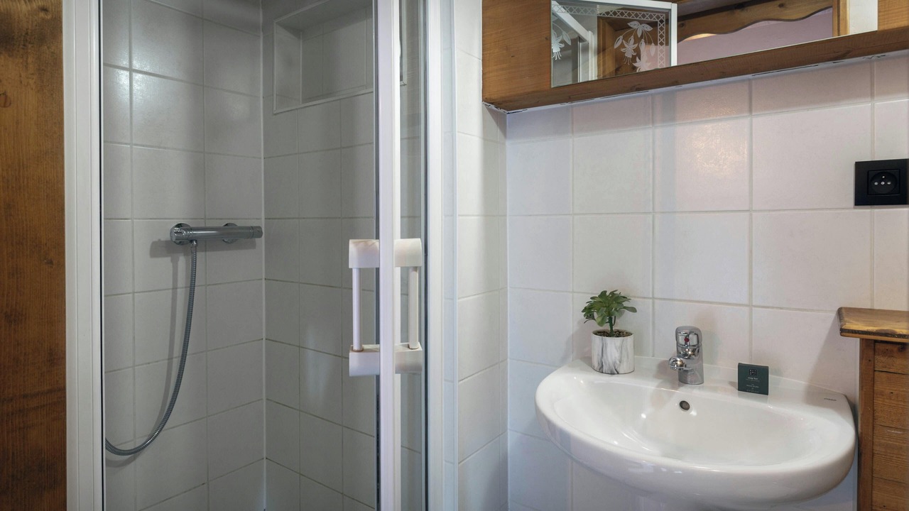 Photo of Bathroom in Samoens