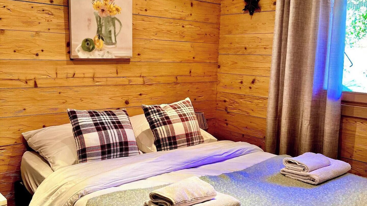 Photo of Bedroom in Les Clefs