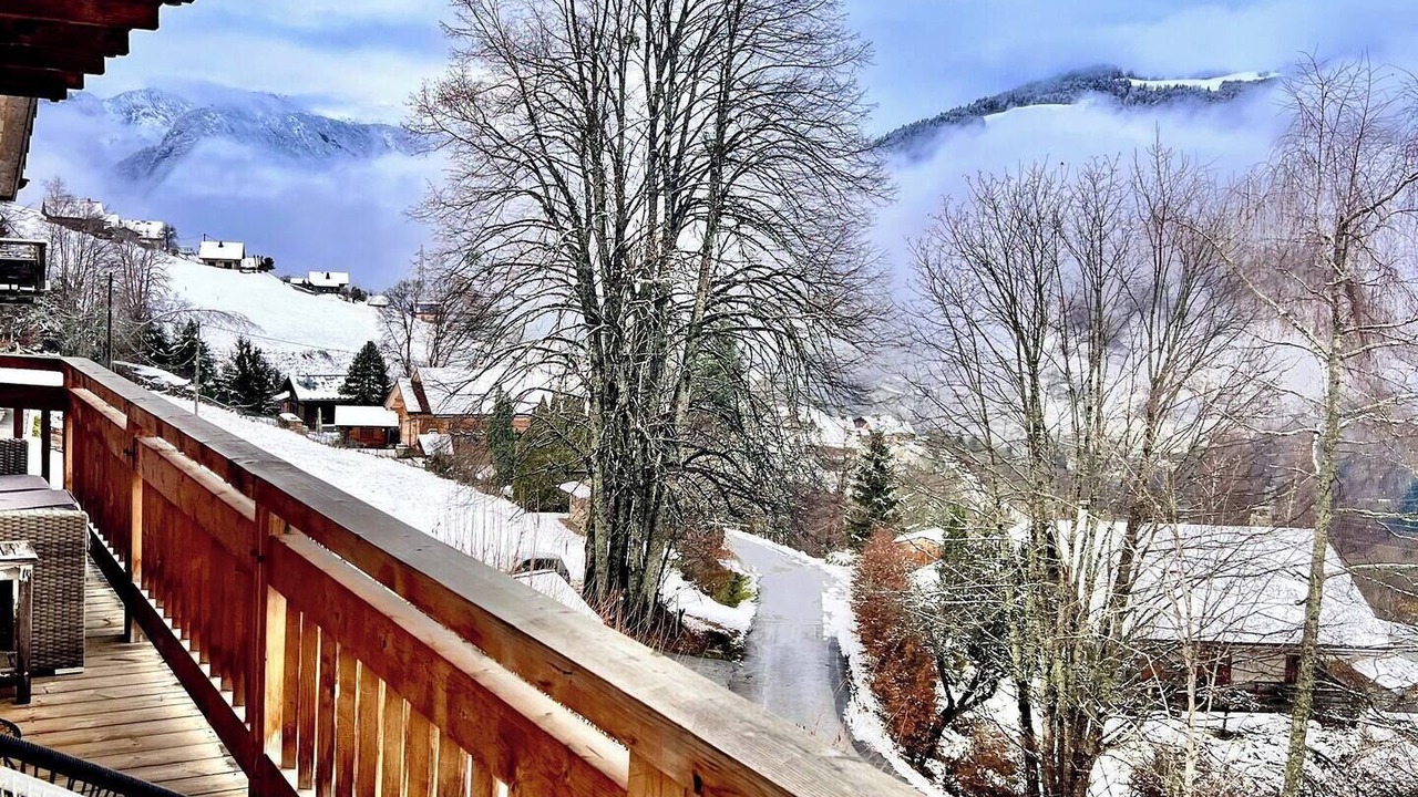 Photo of Outdoor in Les Clefs