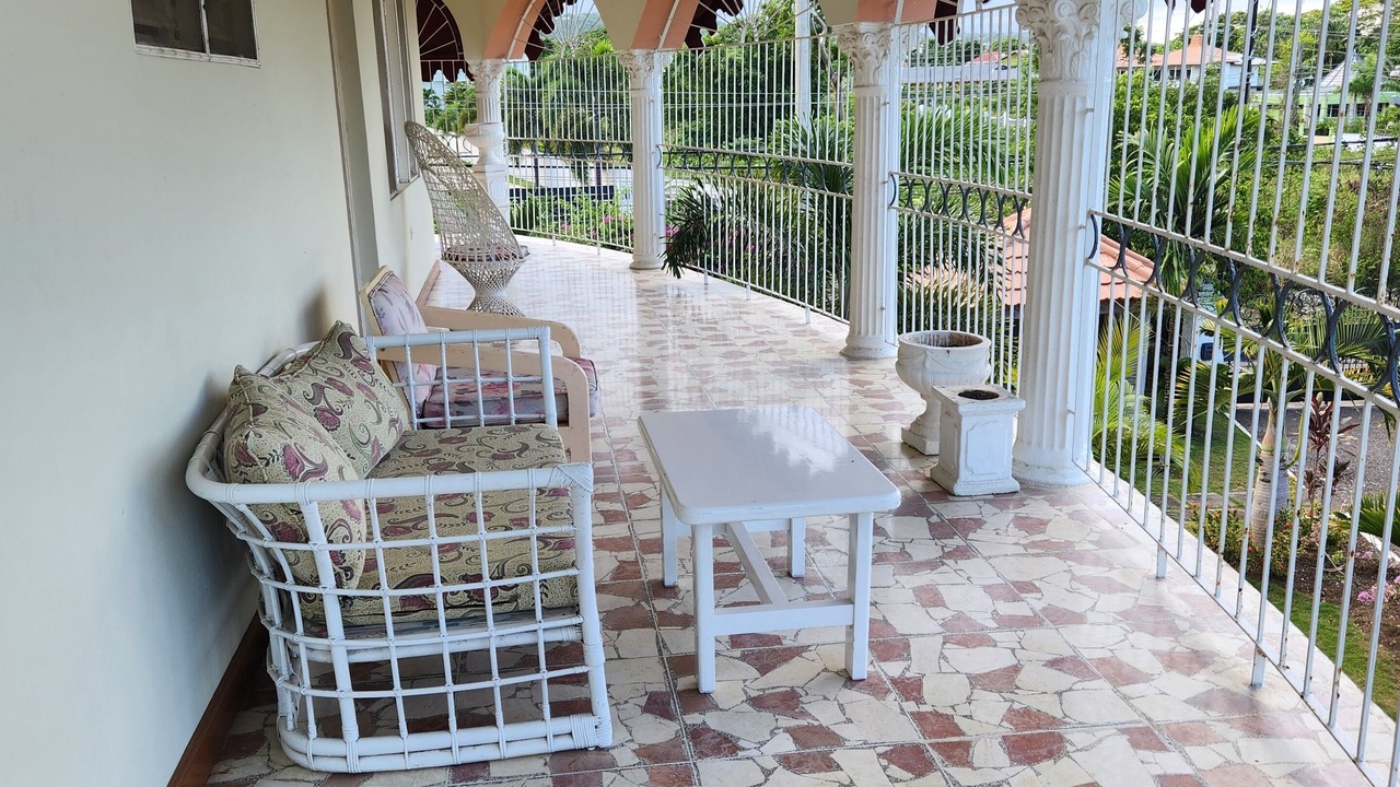 Photo of Patio Balcony in Runaway Bay
