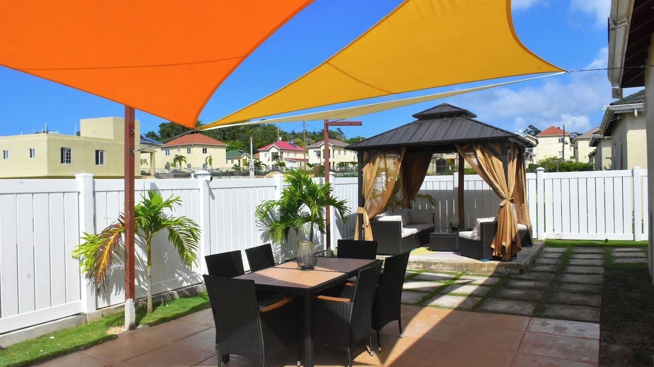 Photo of Outdoor in Ocho Rios