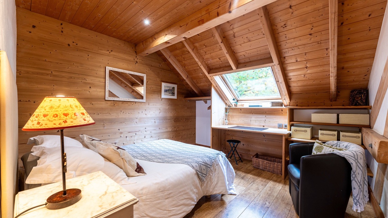 Photo of Bedroom in Les Clefs
