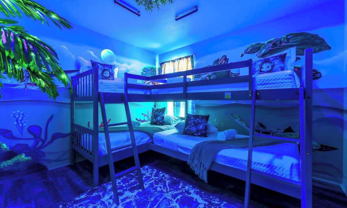 Photo of Bedroom in Regal Palms