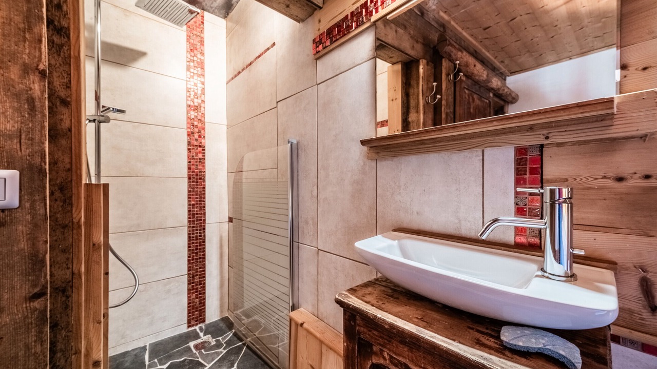 Photo of Bathroom in Sixt-Fer-a-Cheval