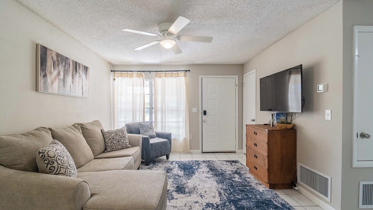 Photo of Livingroom in Jan Phyl Village