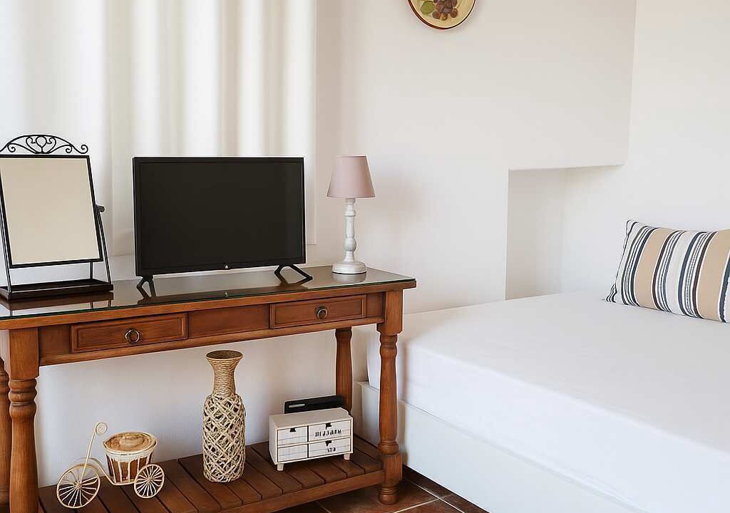 Photo of Bedroom in Lefkes