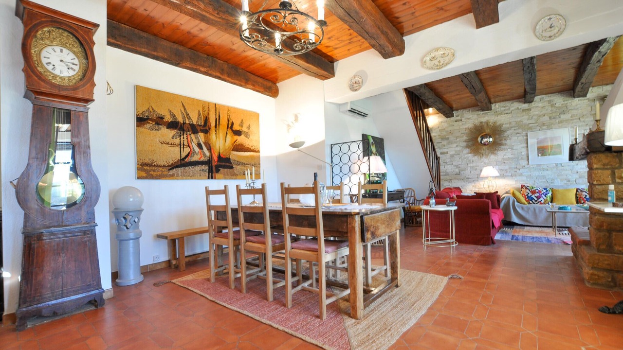 Photo of Bedroom in Saint-Laurent-du-Verdon