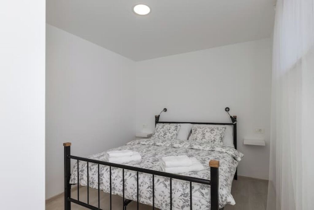 Photo of Bedroom in Mokosica