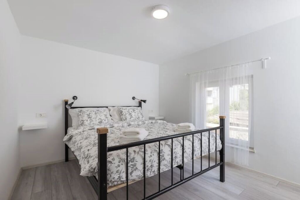 Photo of Bedroom in Mokosica