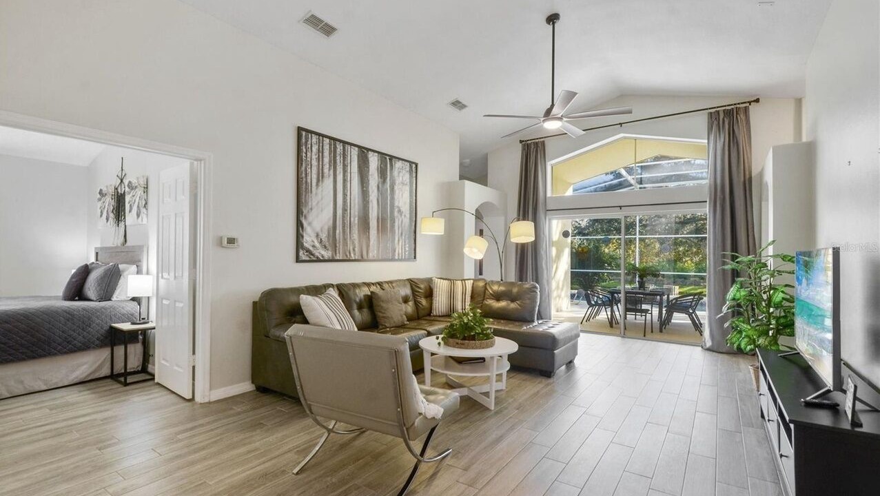 Photo of Livingroom in Indian Point