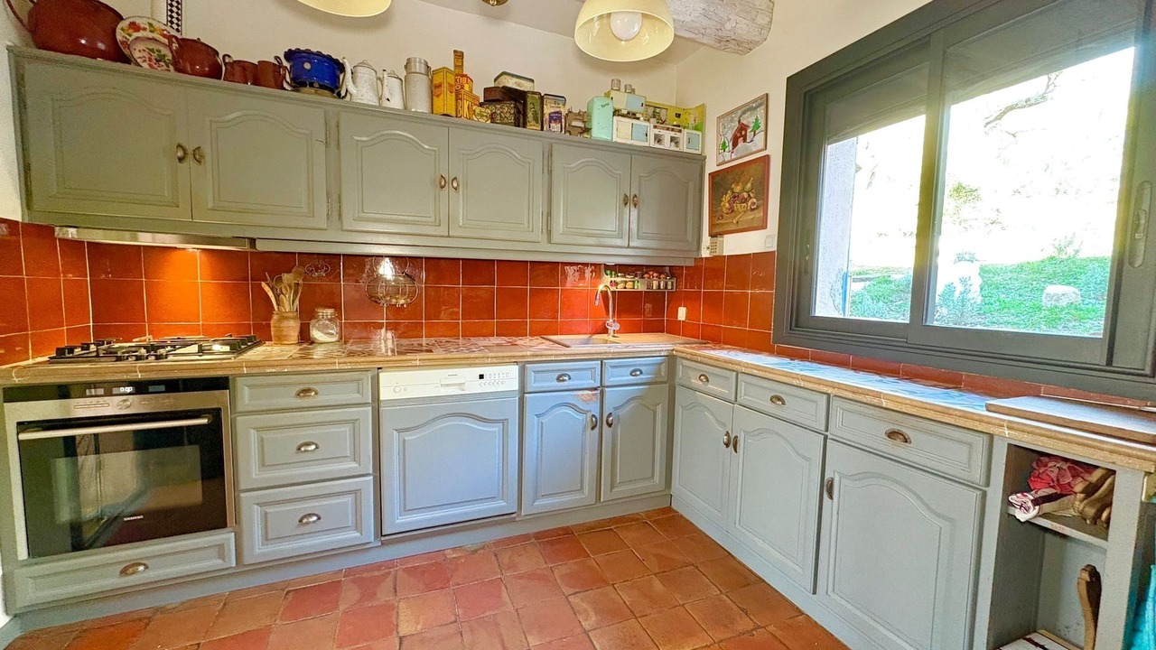 Photo of Kitchen in Saint-Paul-en-Foret