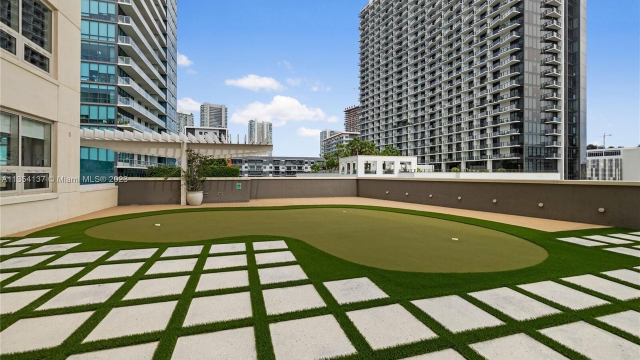 Photo of Outdoor in Midtown